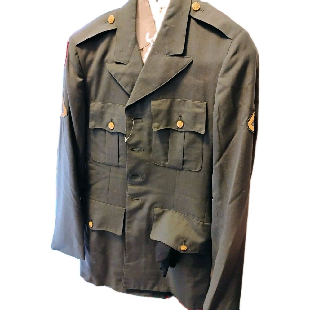 Costume Vietnam Era US Army Class A AG-344 Uniform Jacket 35L With Shirt & Tie